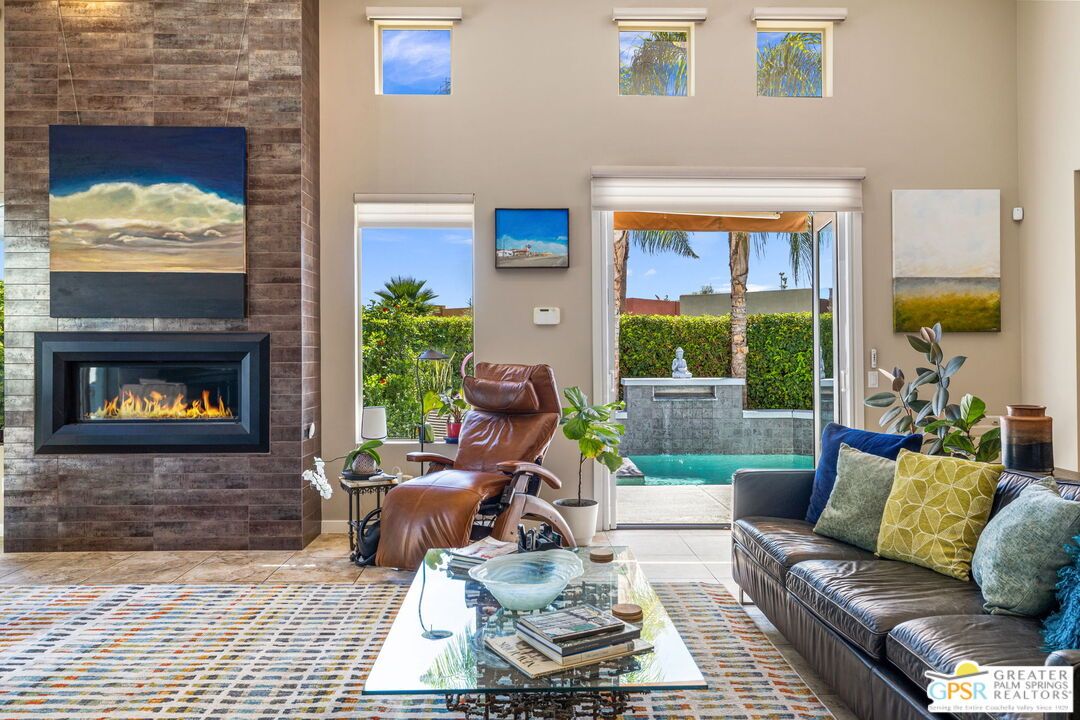 Fireplace, Interior, Living room