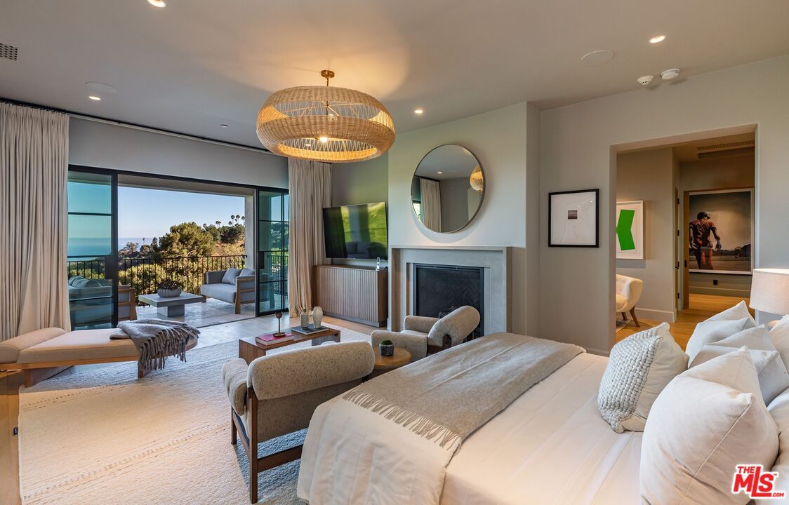 Bedroom, Fireplace, Interior, Living room, Recessed Lighting, Wood Texture Flooring