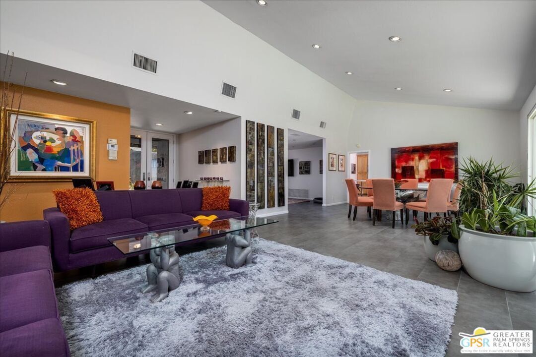 Dining room, Interior, Living room, Recessed Lighting