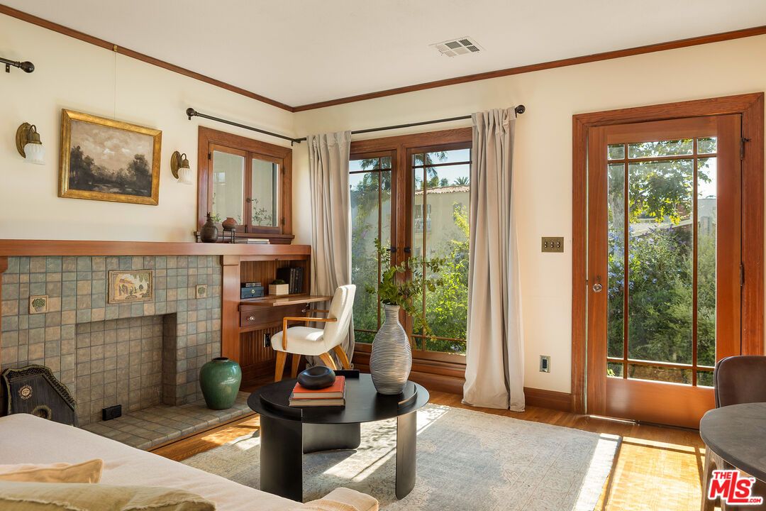 Fireplace, Home Office, Interior, Wood Texture Flooring