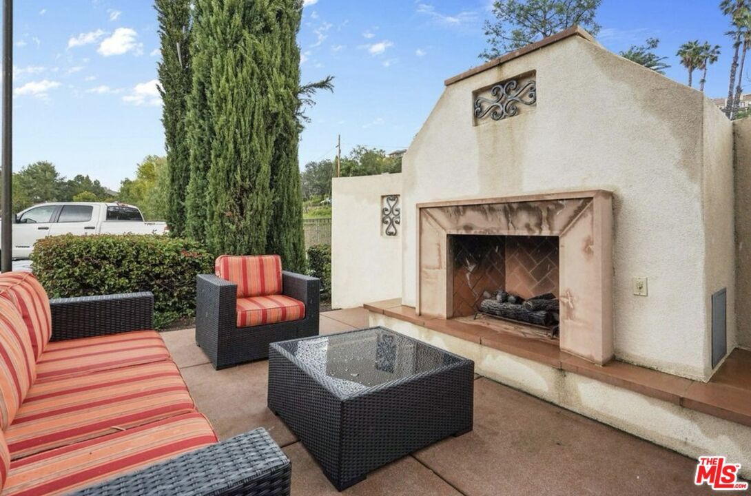 DE Listing image placeholder