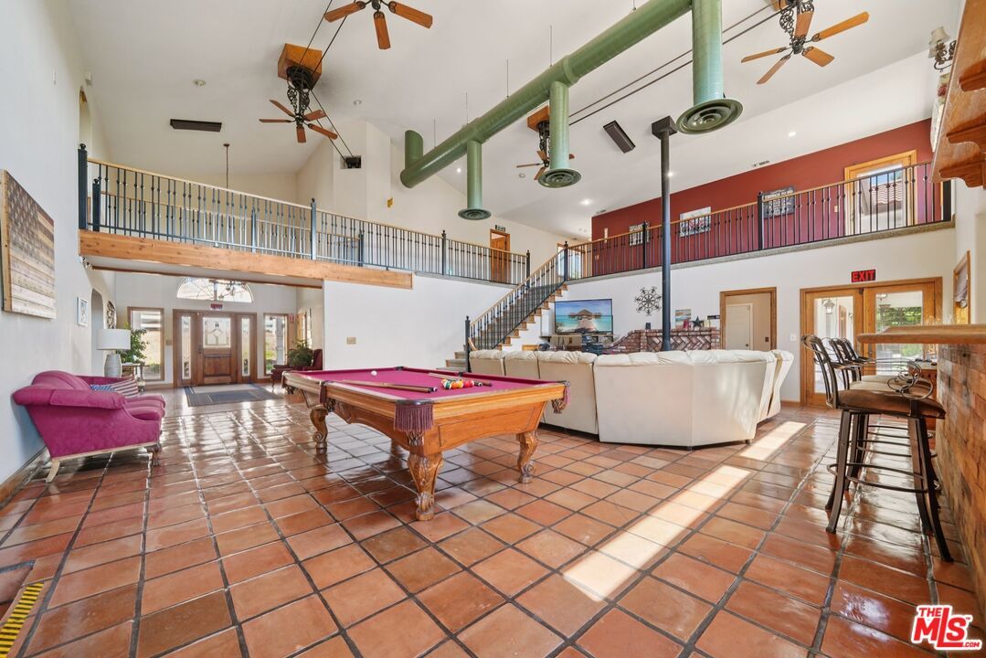 Billiard Table, Game Room, Interior, Living room, Recessed Lighting