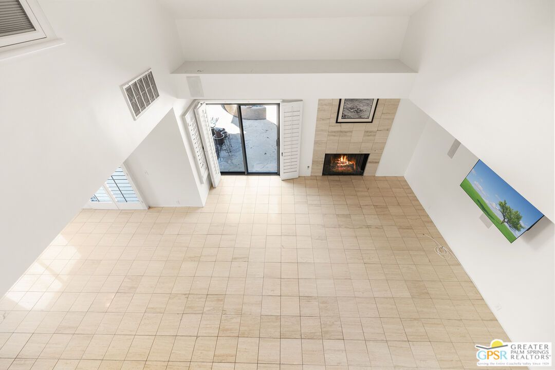 Empty room, Fireplace, Interior