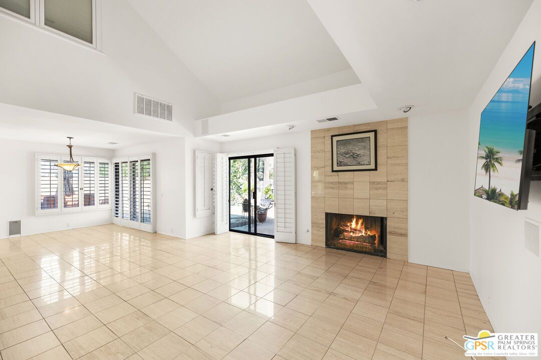 Empty room, Fireplace, Interior, Pendant Lights