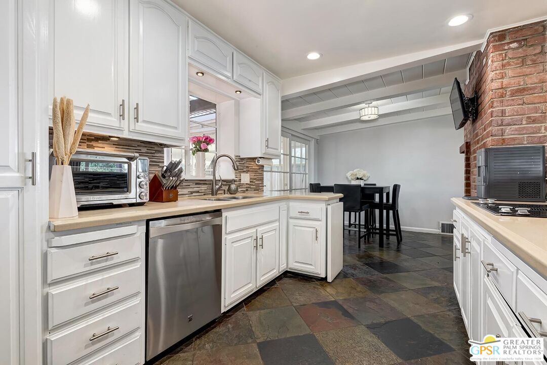 Dining room, Interior, Kitchen, Recessed Lighting, Stainless Steel Appliances, Stone Walls