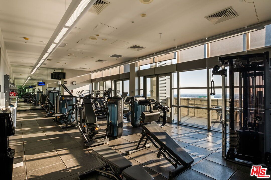 Fitness Equipment, Gym, Interior, Recessed Lighting, Water