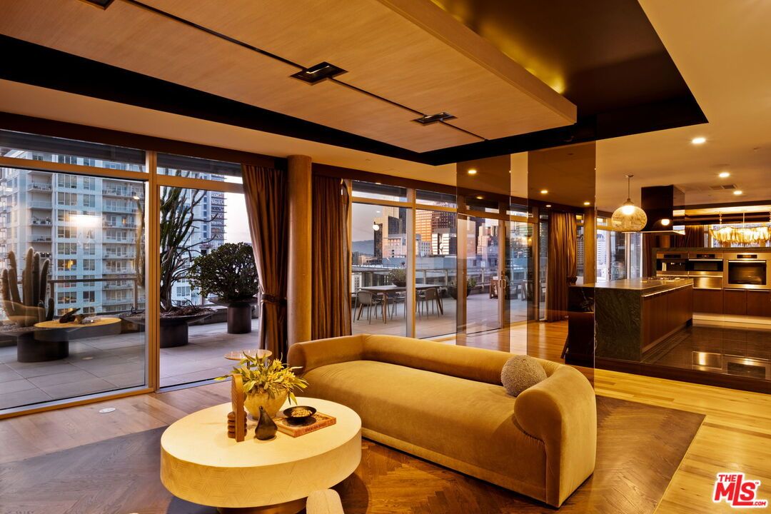 Interior, Kitchen, Living room, Pendant Lights, Recessed Lighting, Stainless Steel Appliances, Wood Texture Flooring