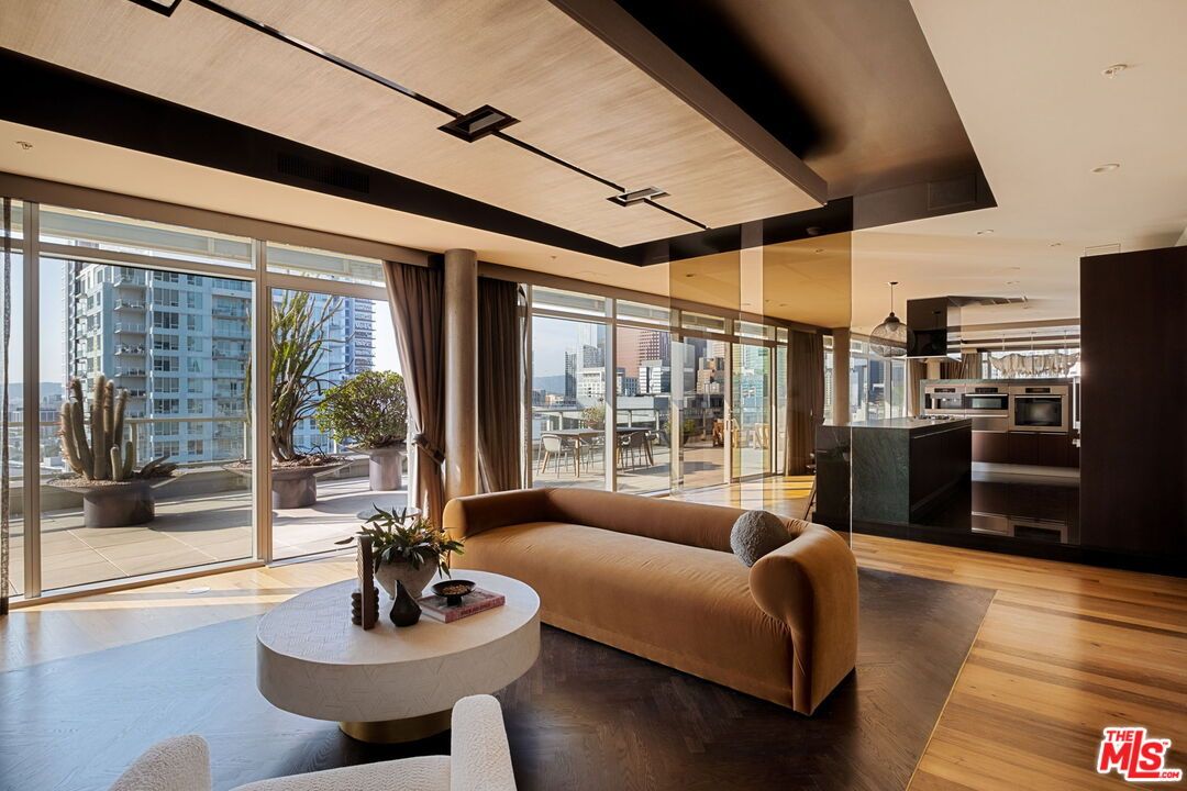 Interior, Living room, Recessed Lighting, Stainless Steel Appliances, Wood Texture Flooring