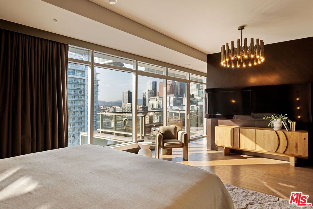 Bedroom, Interior, Pendant Lights, Recessed Lighting, Wood Texture Flooring