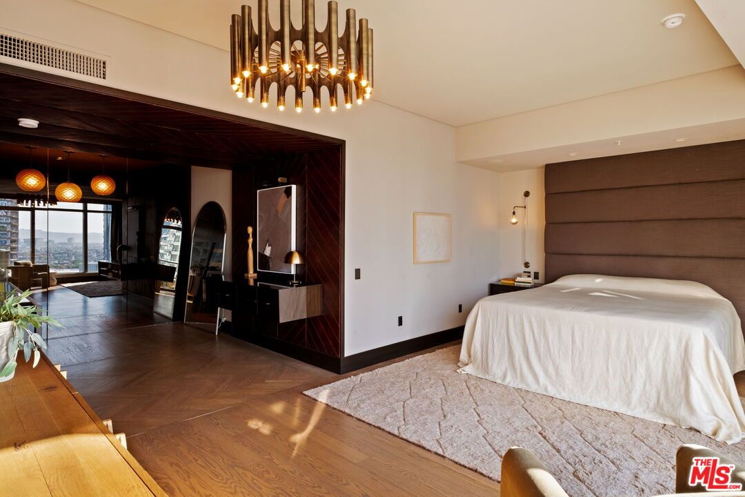 Bedroom, Interior, Pendant Lights, Water, Wood Texture Flooring