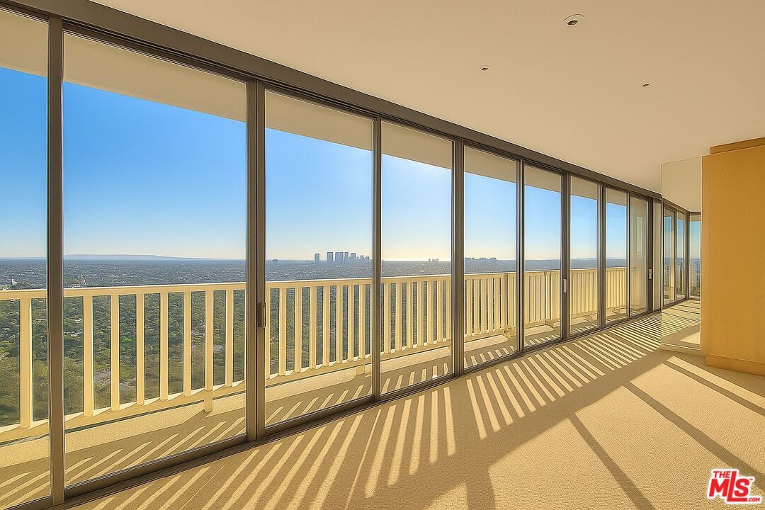 Interior, Recessed Lighting, Water