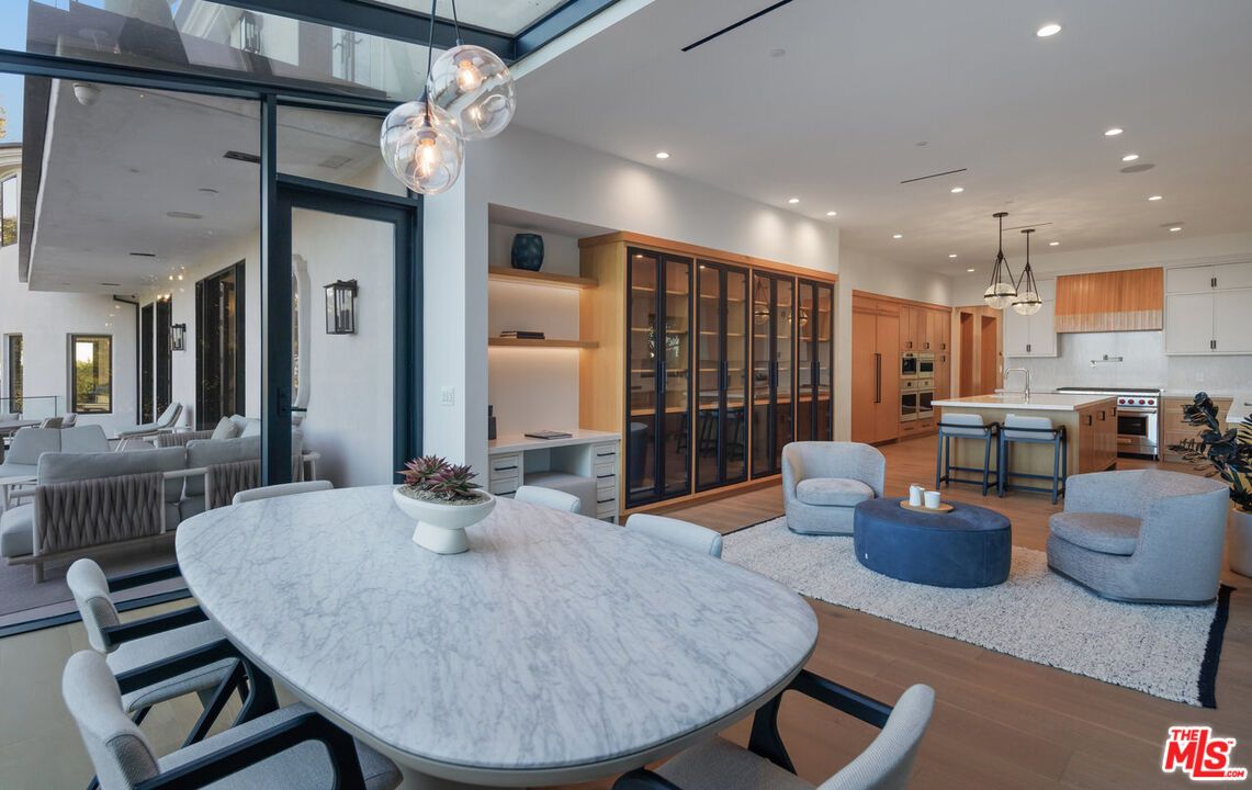 Dining room, Interior, Kitchen, Living room, Pendant Lights, Recessed Lighting, Wood Texture Flooring