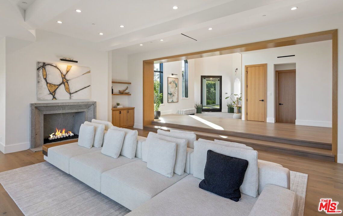 Fireplace, Interior, Living room, Recessed Lighting, Wood Texture Flooring