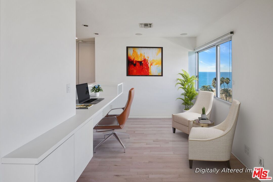 Home Office, Interior, Recessed Lighting, Water, Wood Texture Flooring