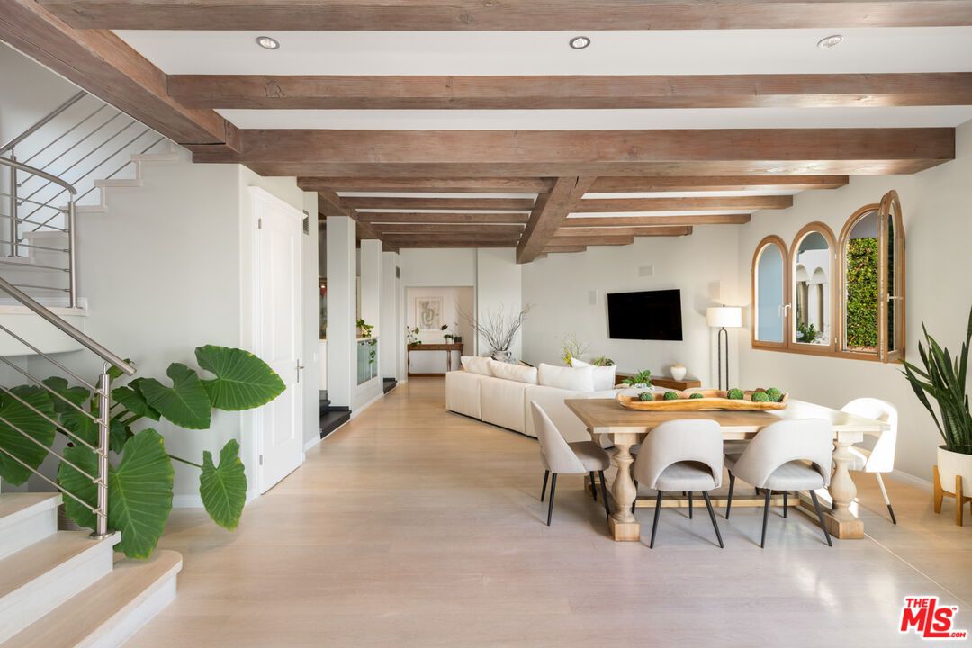 Dining room, Interior, Recessed Lighting, Wooden Beams, Wood Texture Flooring
