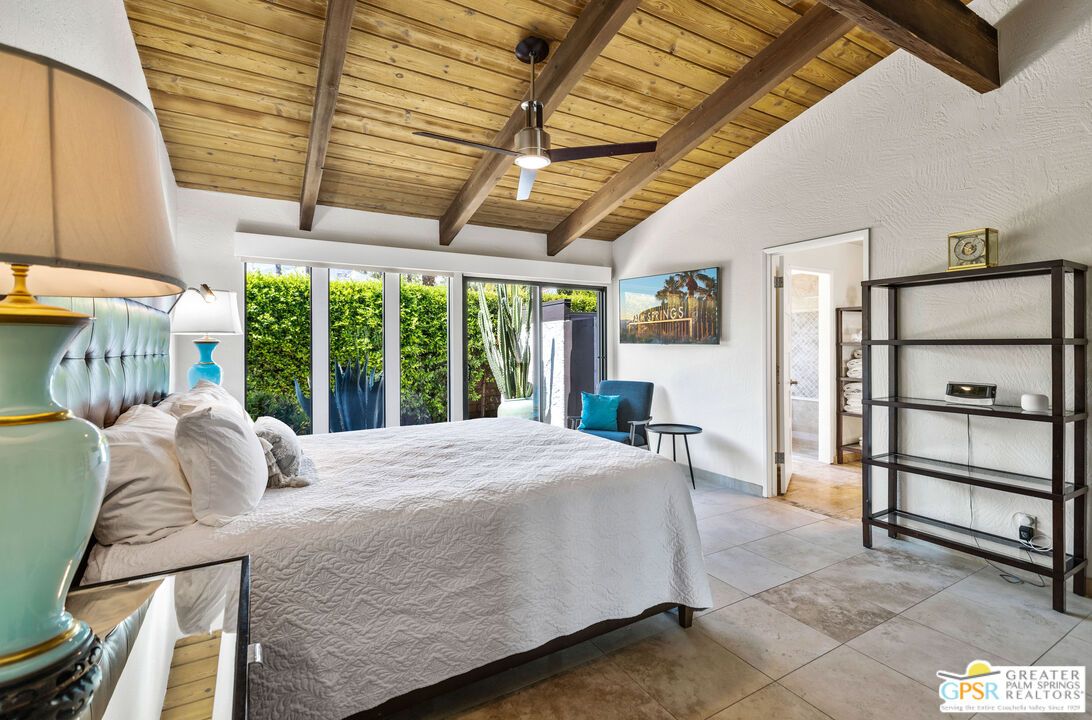 Bedroom, Interior, Wooden Beams, Wooden Ceilings