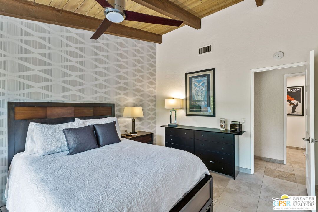 Bedroom, Interior, Wooden Beams, Wooden Ceilings