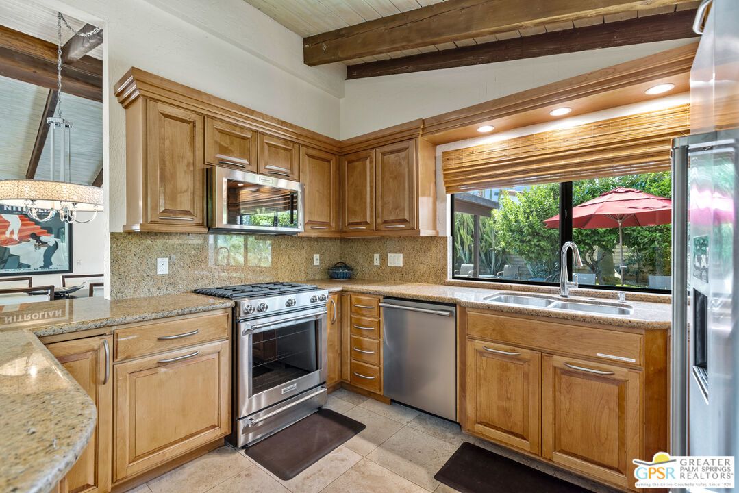 Interior, Kitchen, Recessed Lighting, Stainless Steel Appliances, Wooden Beams, Wooden Ceilings