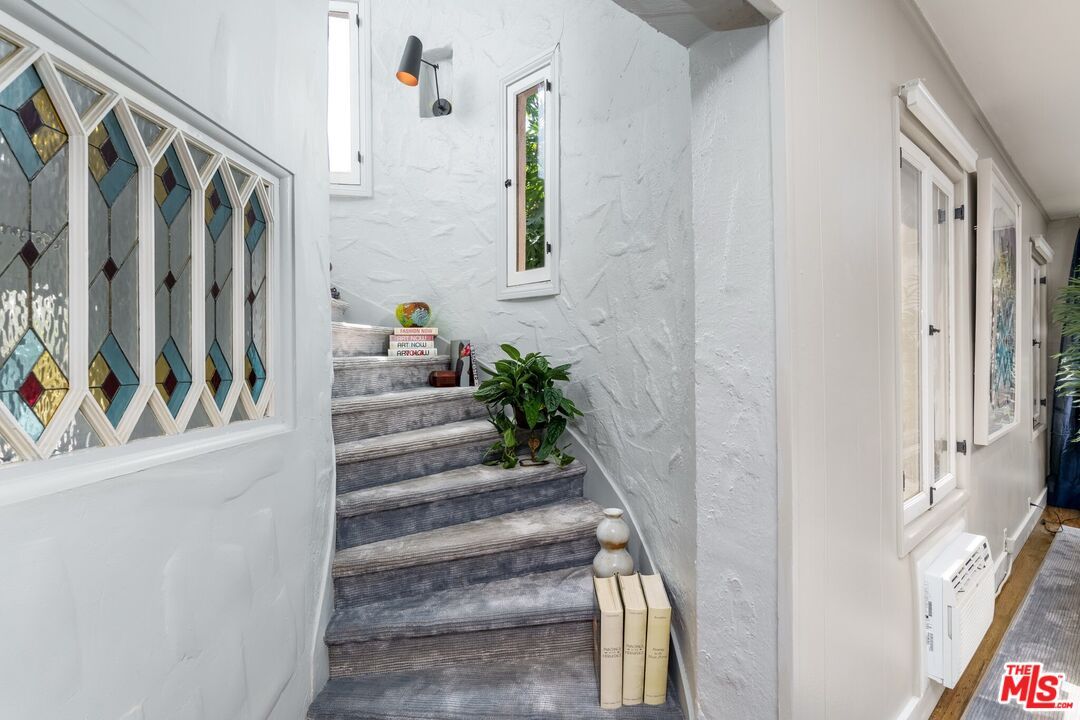 Interior, Marble Walls