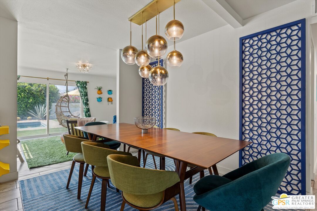 Dining room, Interior, Pendant Lights