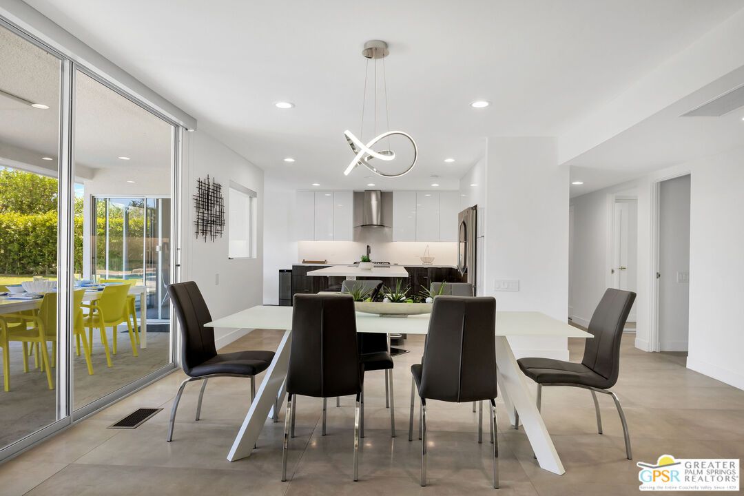 Dining room, Interior, Kitchen, Pendant Lights, Recessed Lighting