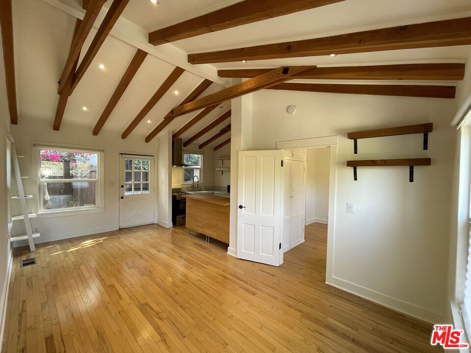 Empty room, Interior, Recessed Lighting, Wooden Beams, Wood Texture Flooring