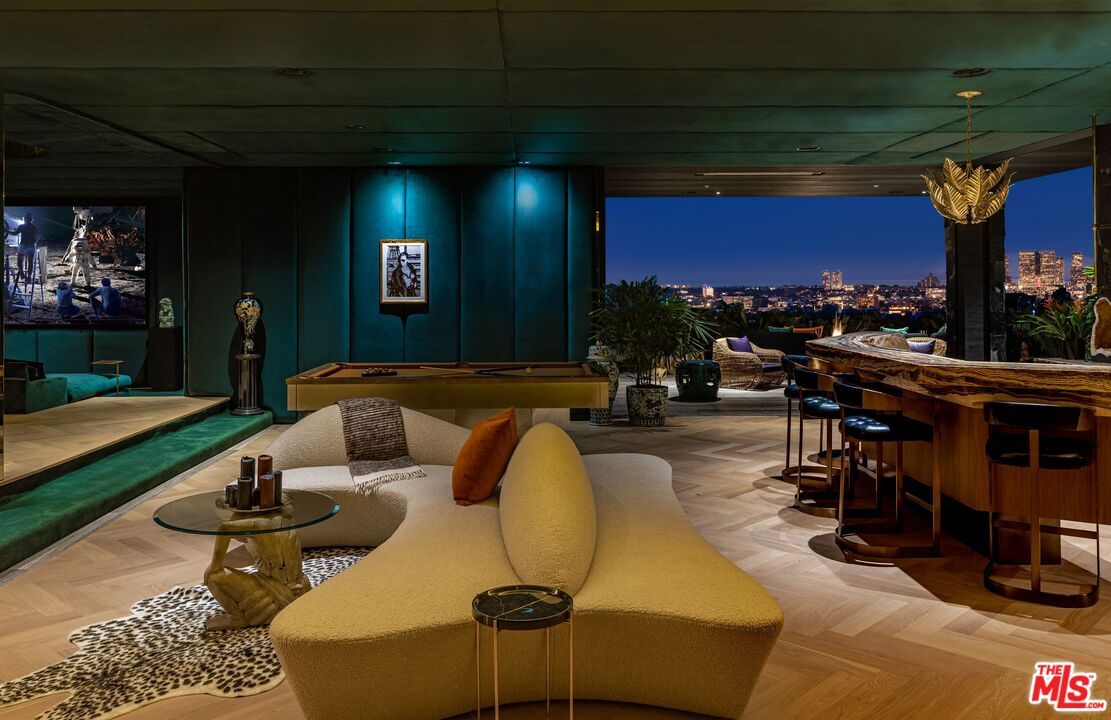 Billiard Table, Game Room, Interior, Recessed Lighting, Wood Texture Flooring