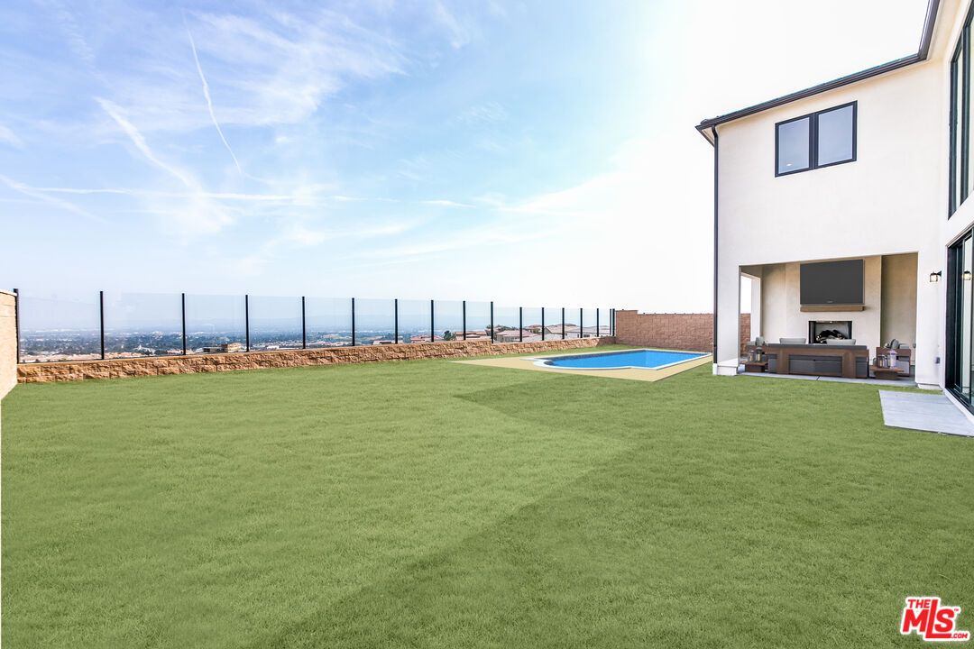 Backyard, Exterior, Pool