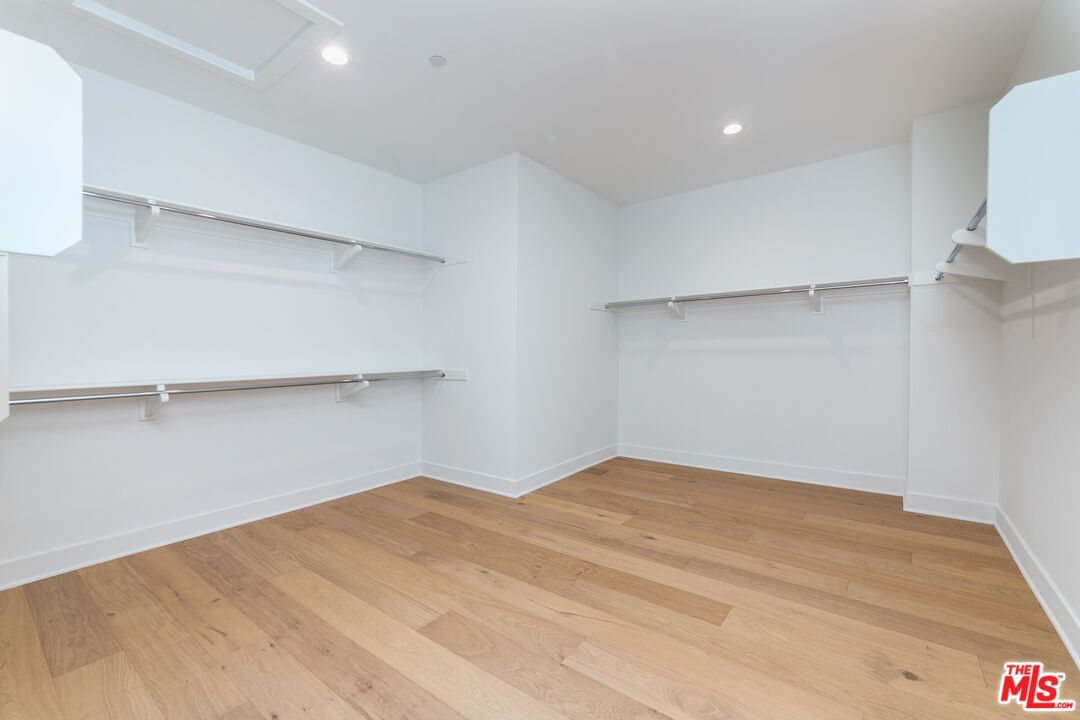 Interior, Recessed Lighting, Walk-in Closets, Wood Texture Flooring