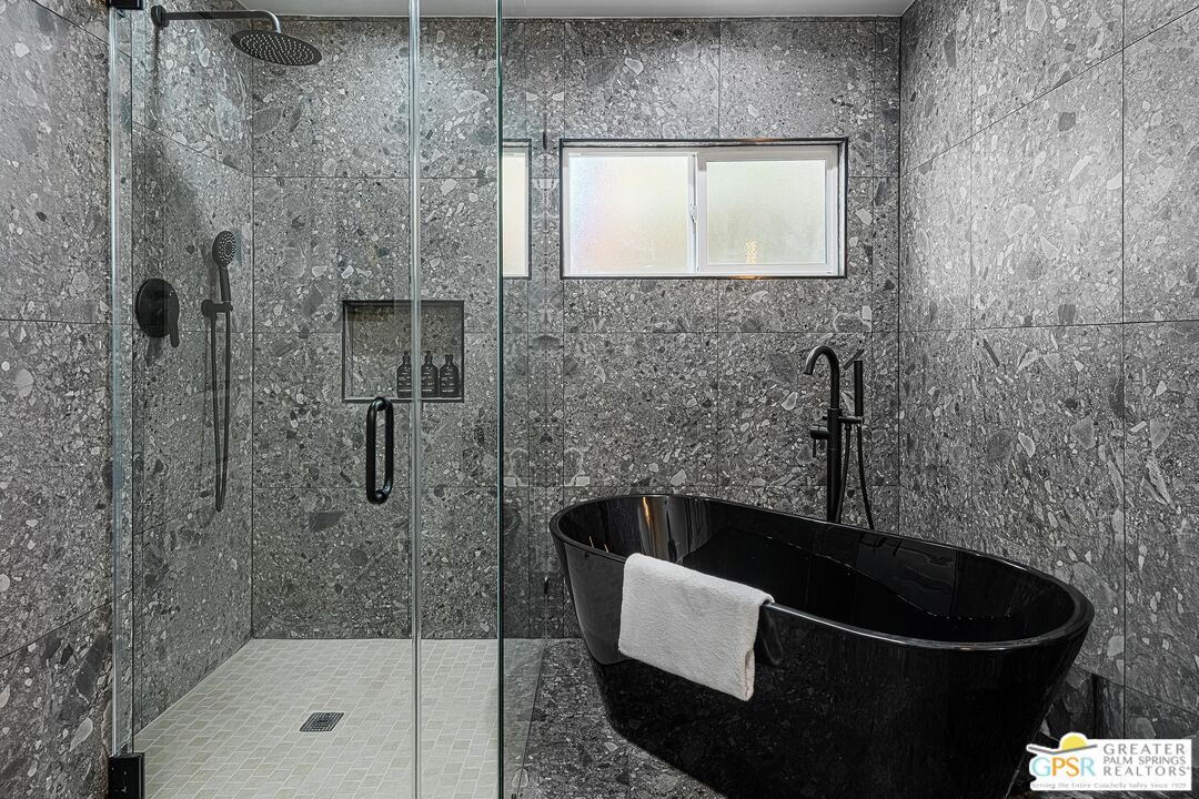 Bathroom, Free Standing Baths, Glass Shower, Interior