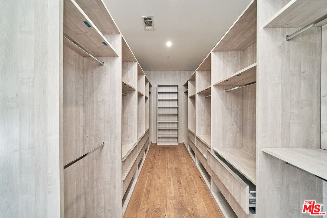 Interior, Recessed Lighting, Walk-in Closets, Wood Texture Flooring