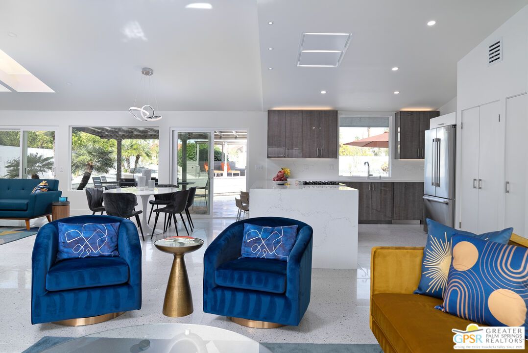 Dining room, Interior, Kitchen, Pendant Lights, Recessed Lighting
