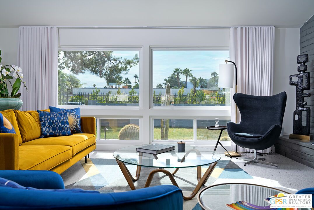 Interior, Living room