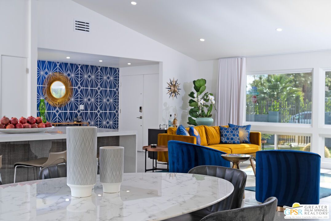 Dining room, Interior, Living room, Marble, Recessed Lighting