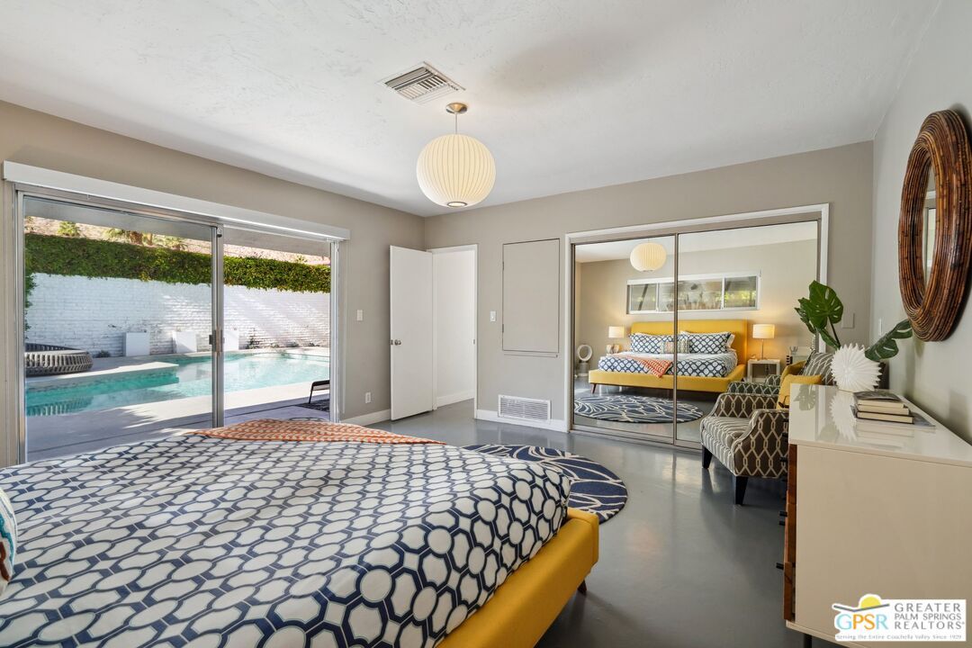 Bedroom, Interior, Pendant Lights