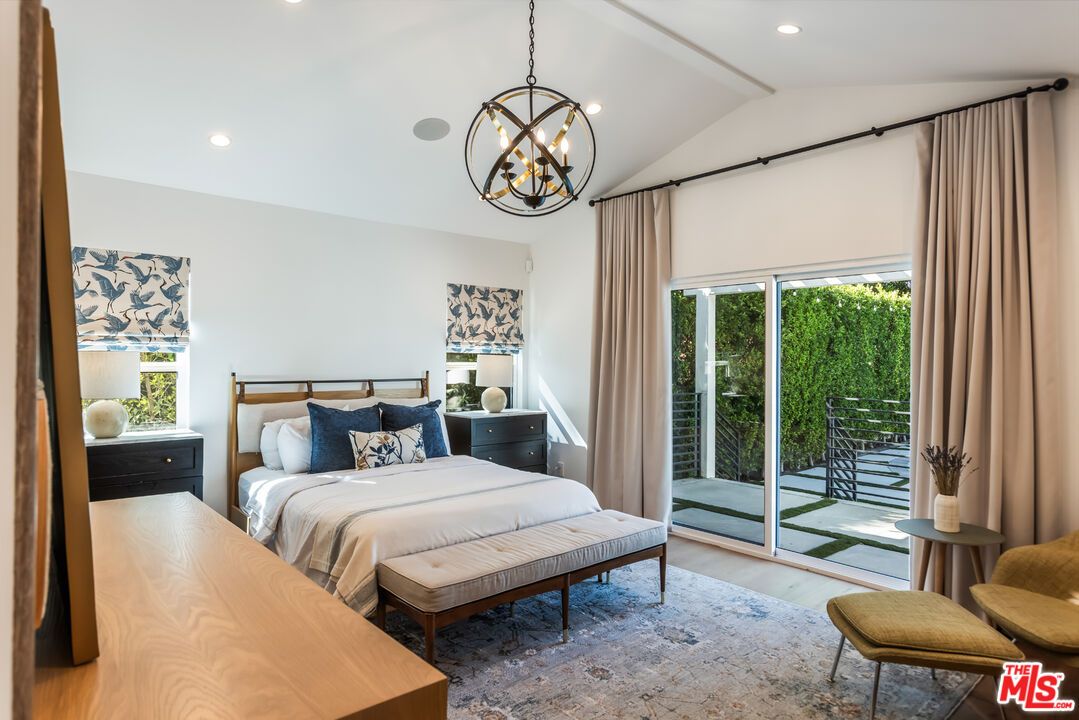 Bedroom, Interior, Pendant Lights, Recessed Lighting, Wood Texture Flooring