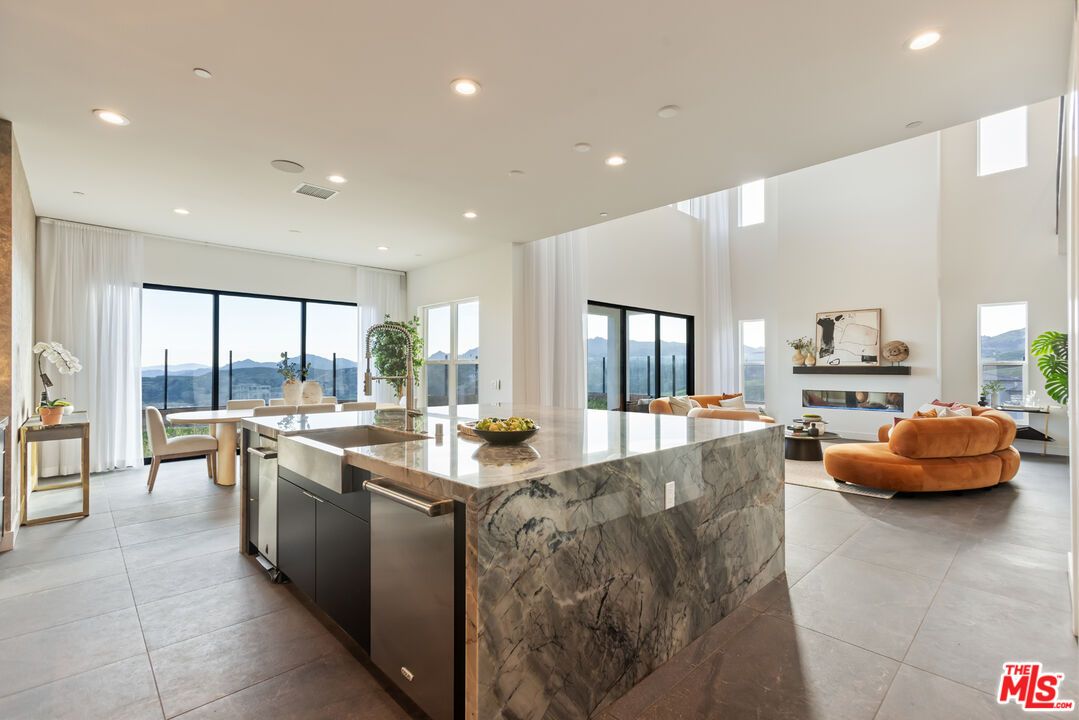 Dining room, Interior, Kitchen, Living room, Recessed Lighting, Water