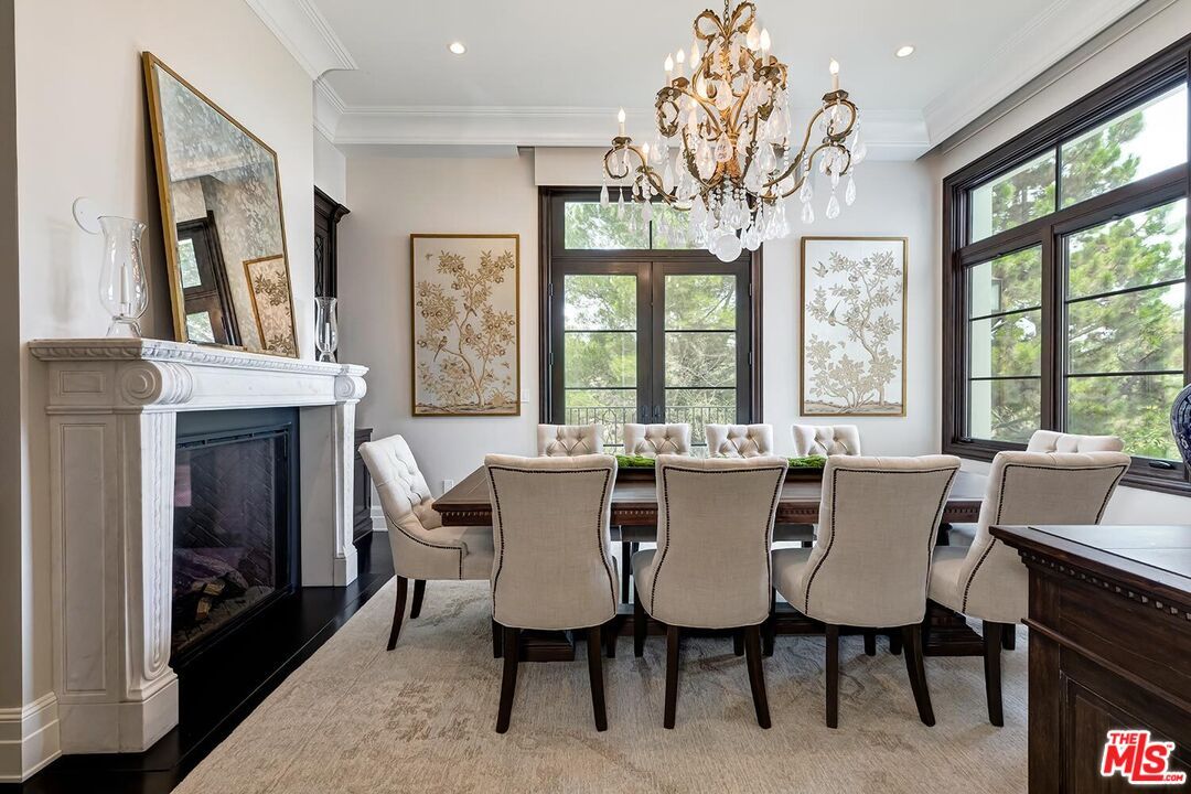 Chandelier, Dining room, Fireplace, Interior, Recessed Lighting