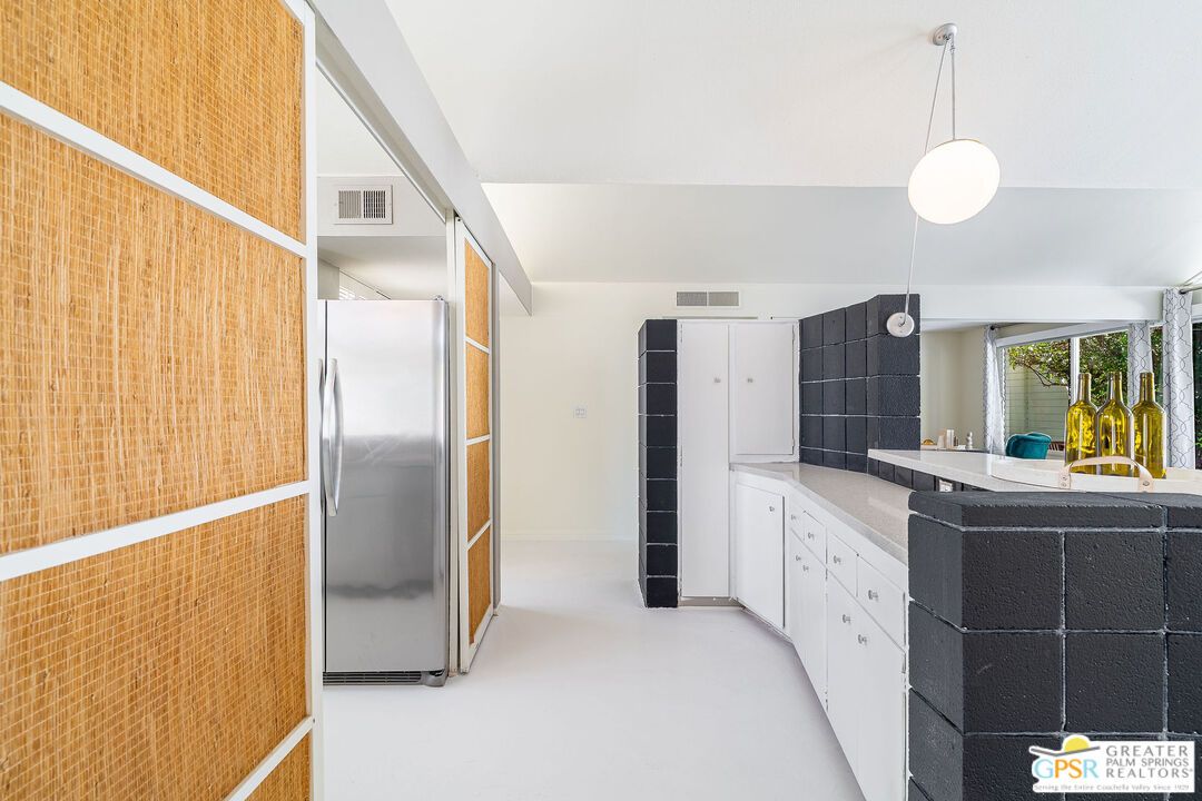 Interior, Kitchen, Pendant Lights, Tile Countertops