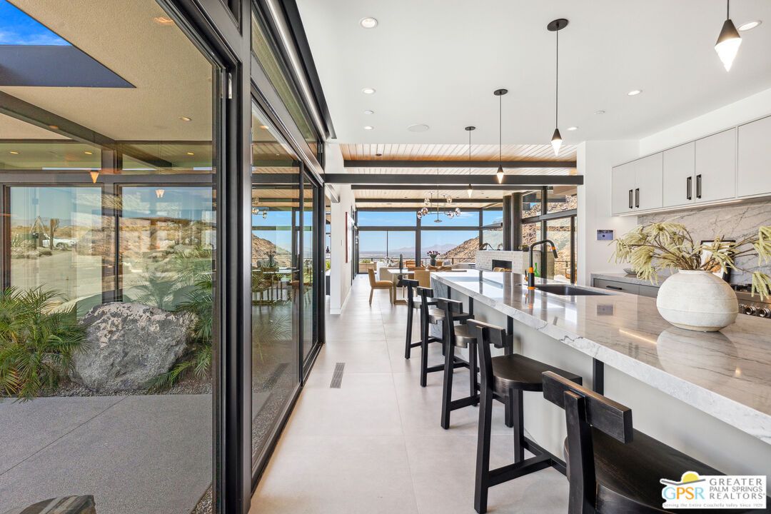 Dining room, Interior, Kitchen, Pendant Lights, Recessed Lighting, Water