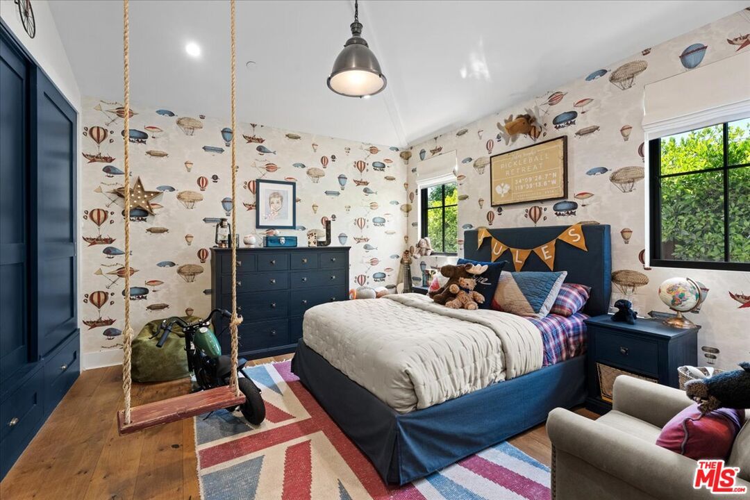 Bedroom, Interior, Pendant Lights, Recessed Lighting, Wood Texture Flooring
