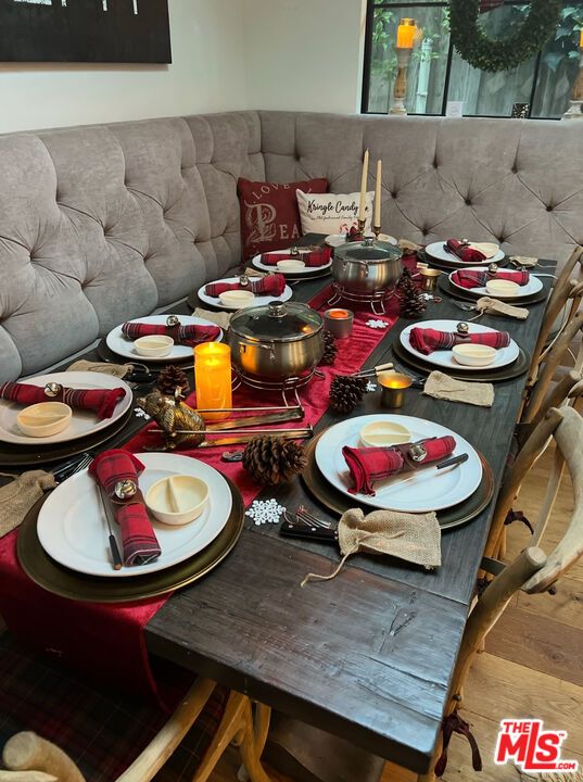 Dining room, Interior, Wood Texture Flooring