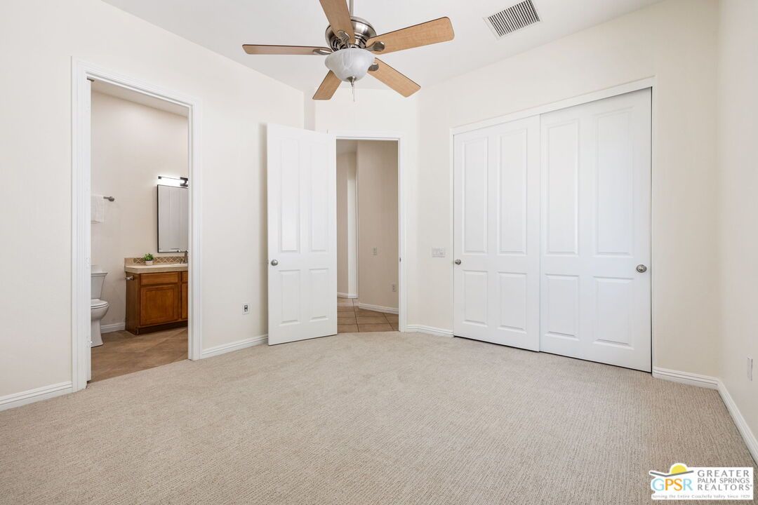 Bathroom, Empty room, Interior