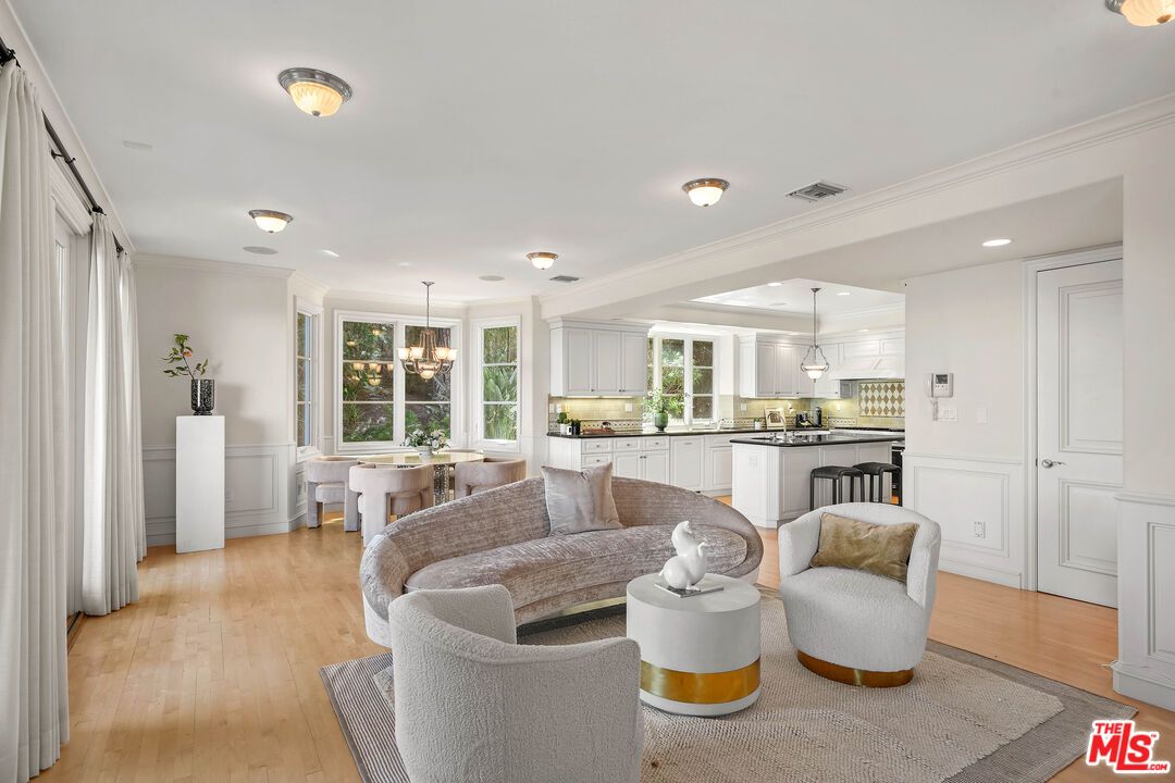 Chandelier, Dining room, Interior, Kitchen, Living room, Pendant Lights, Recessed Lighting, Wood Texture Flooring