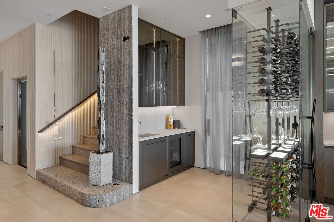 Interior, Recessed Lighting, Wine Storage