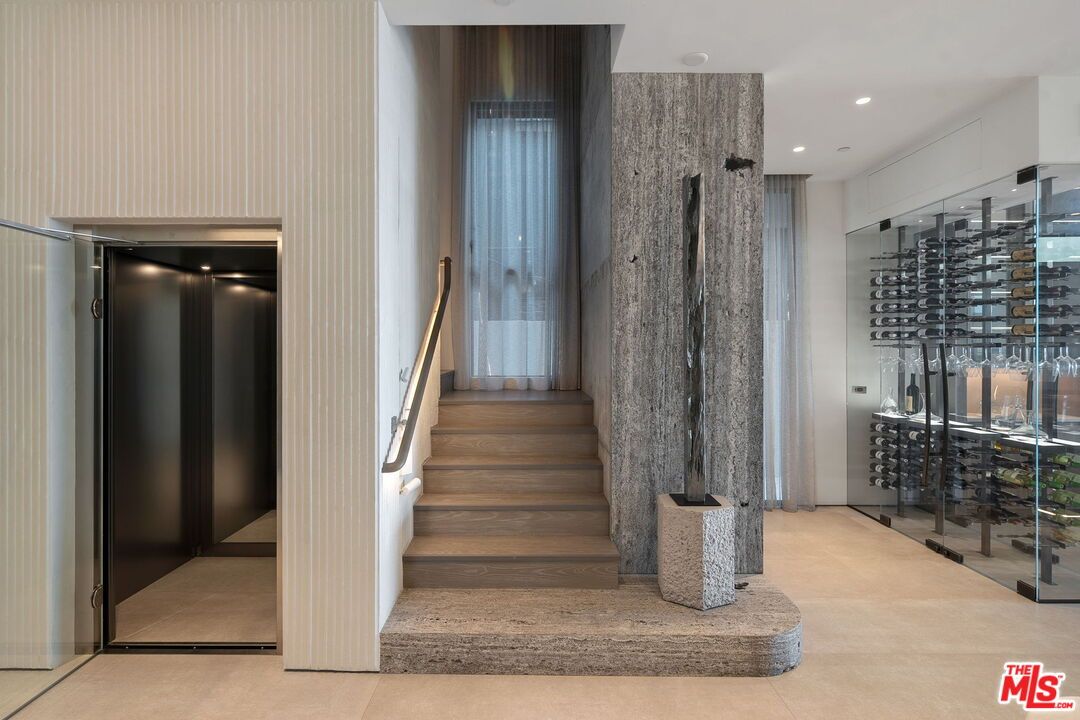 Interior, Recessed Lighting, Wine Storage