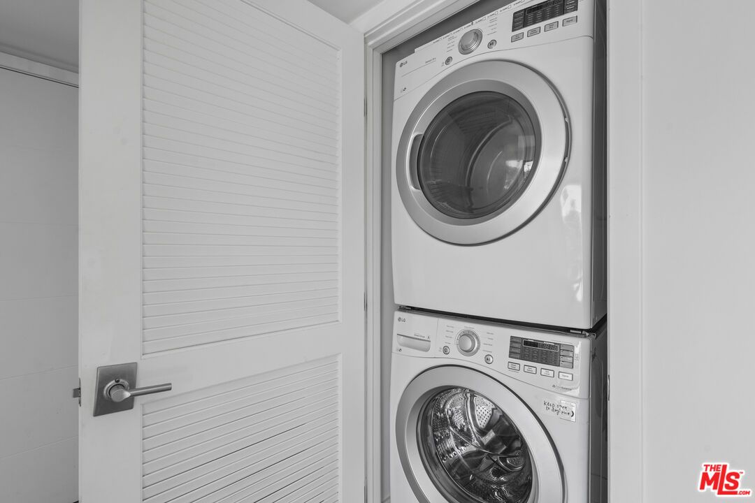 Interior, Utility Closets, Washer