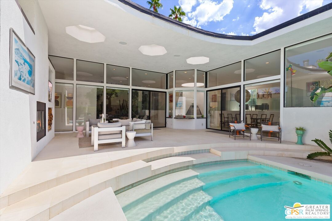 Exterior, Fireplace, Pool