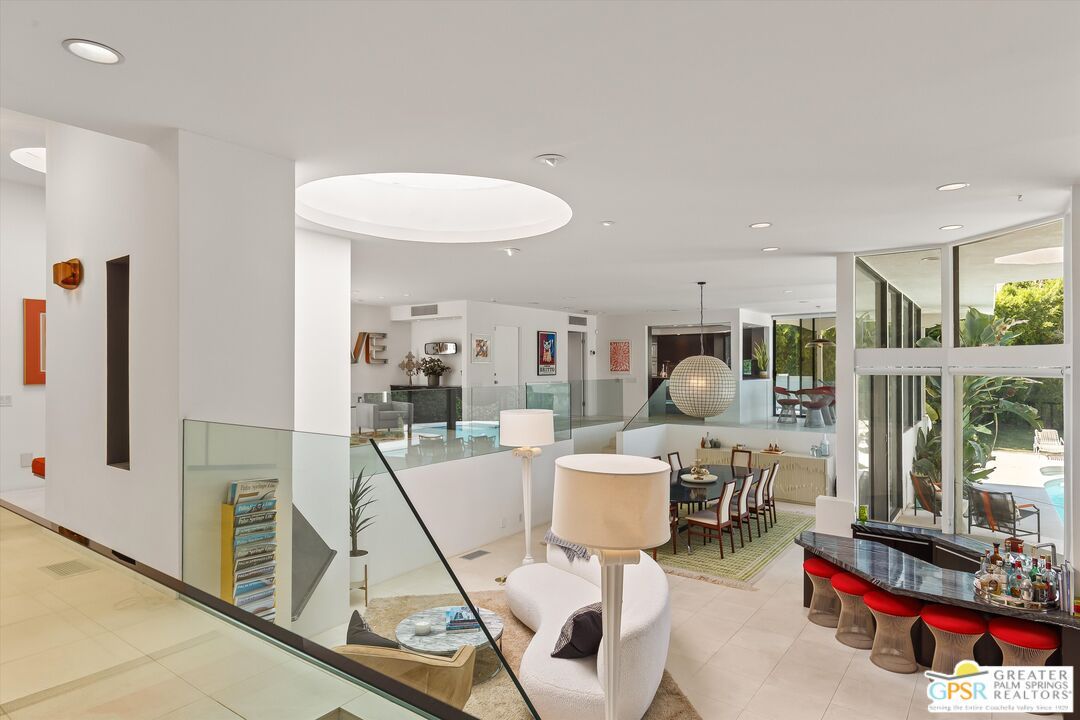Dining room, Interior, Pendant Lights, Recessed Lighting
