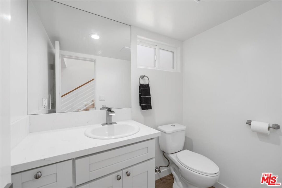 Bathroom, Interior, Recessed Lighting, Wood Texture Flooring
